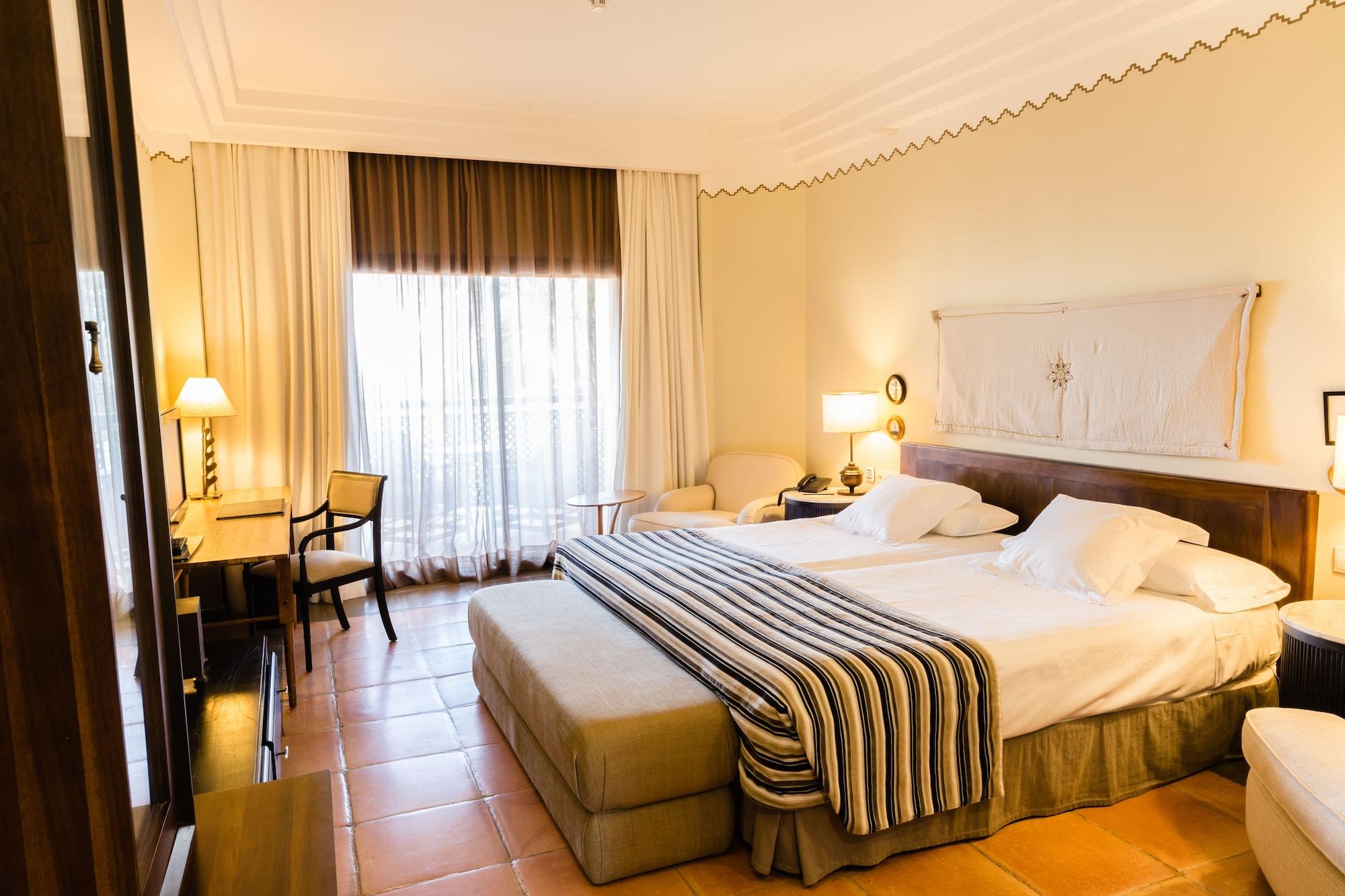 โรงแรมวินชีเอสเทรลลาเดลมาร์ มาร์เบยา ภายนอก รูปภาพ A room at the hotel