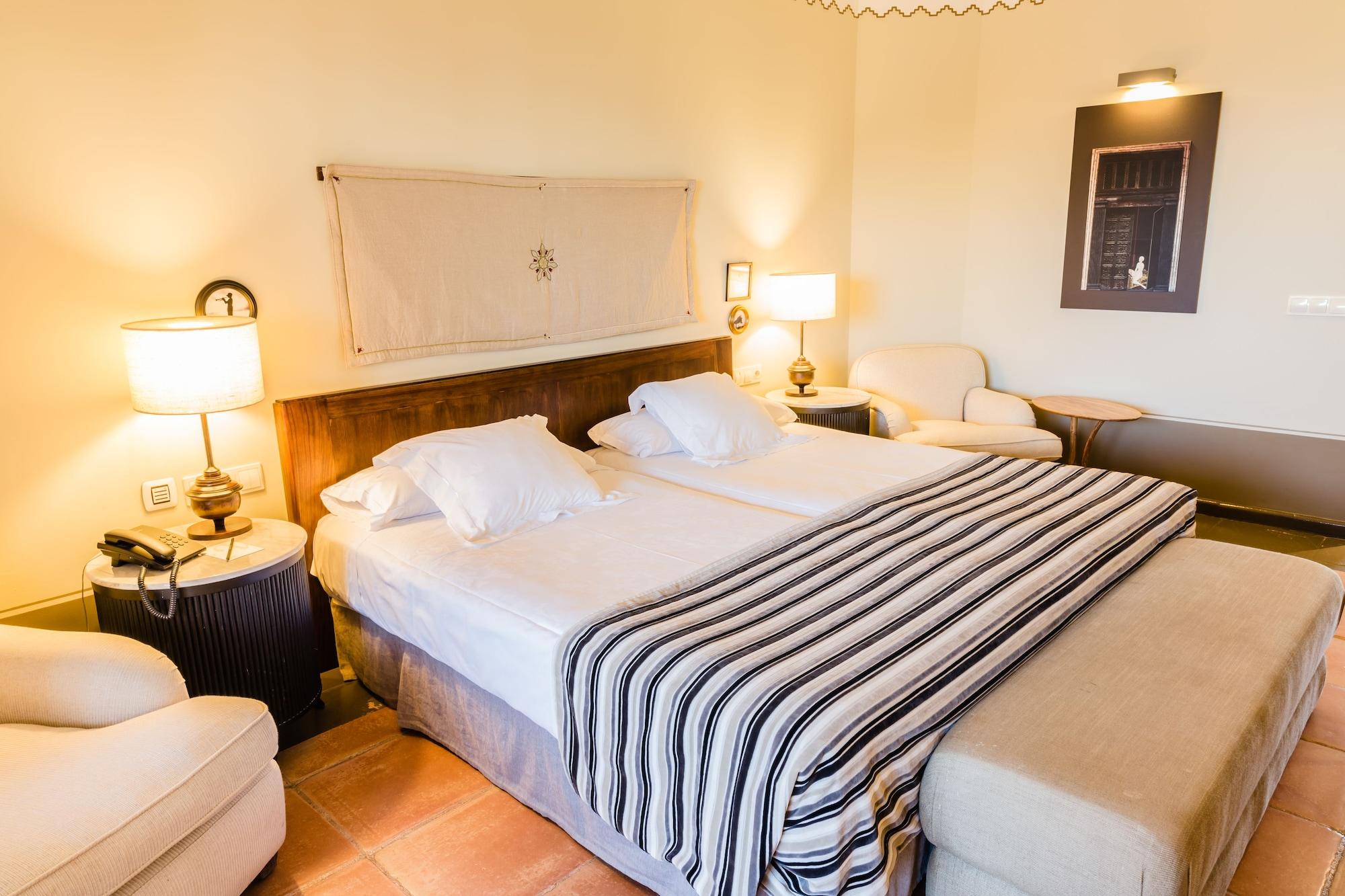 โรงแรมวินชีเอสเทรลลาเดลมาร์ มาร์เบยา ภายนอก รูปภาพ A room at the hotel