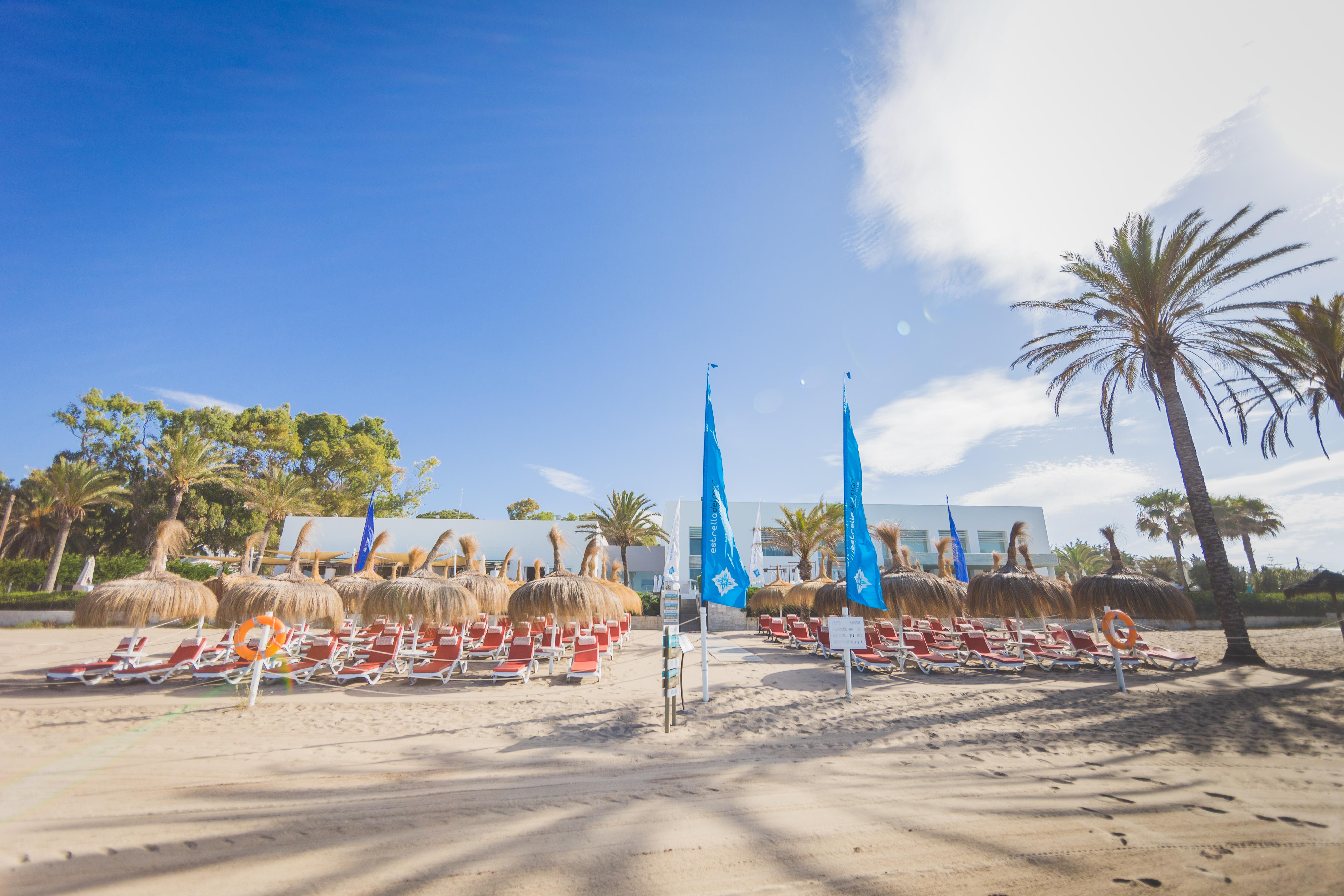 โรงแรมวินชีเอสเทรลลาเดลมาร์ มาร์เบยา ภายนอก รูปภาพ Beach of Portals Nous